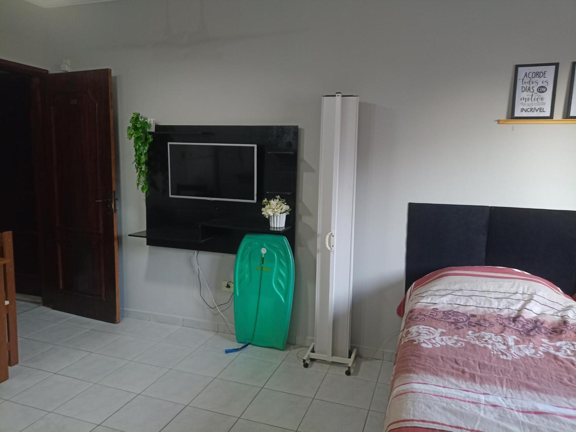 Kitnet Da * Praia Grande (Santos)